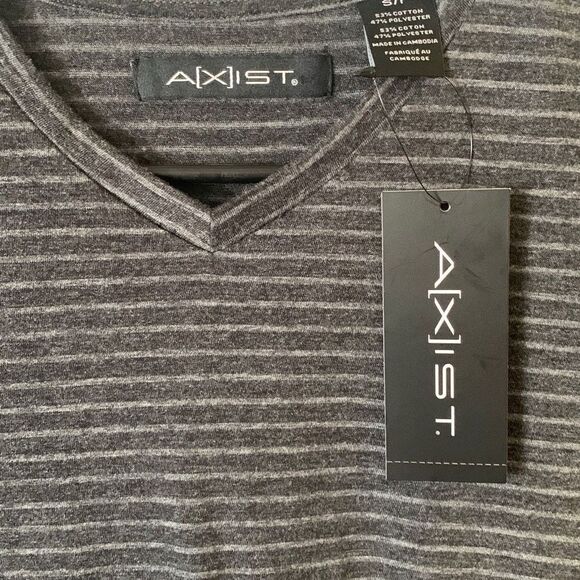 NEW Women’s Axist V Neck T Shirt Gray Pinstriped Sz Sm P - Picture 2 of 9